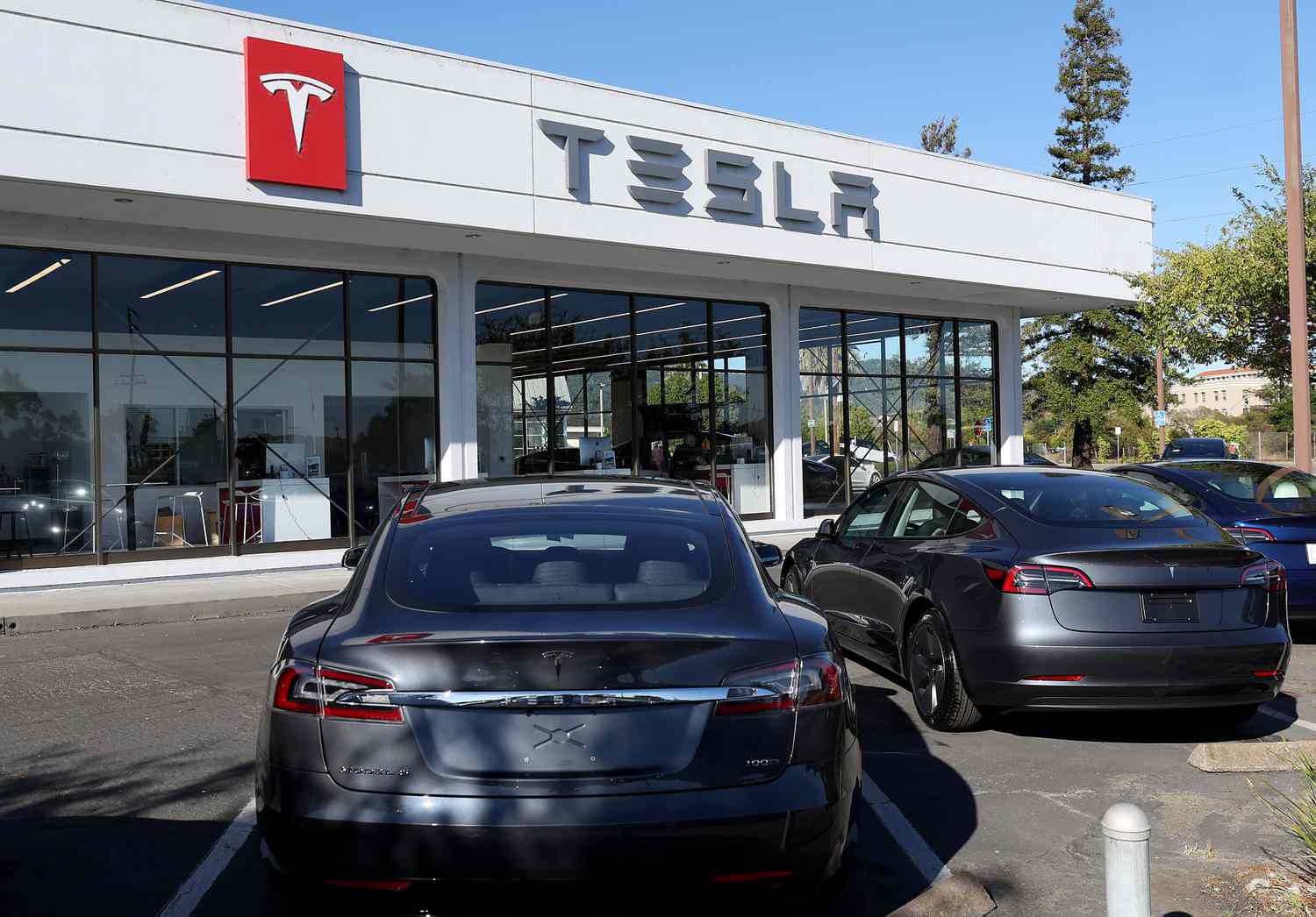 Tesla cars 