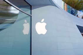Apple logo in Shanghai, China
