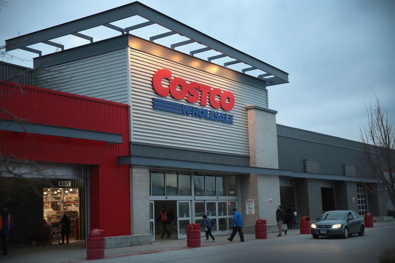 Big-Box Retailer Costco To Announce First Quarter Earnings