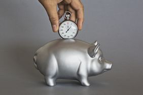 156532699_Dimitri-Otis_DigitalVision_GettyImages_annuity.jpg