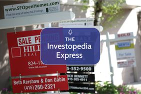 Real estate sale pending signs 