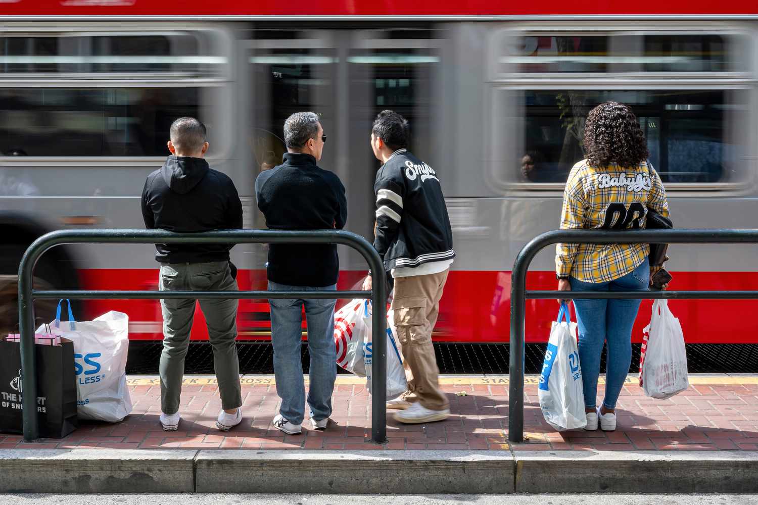 Shoppers in San Francisco, California, US, on Tuesday, April 15, 2025.