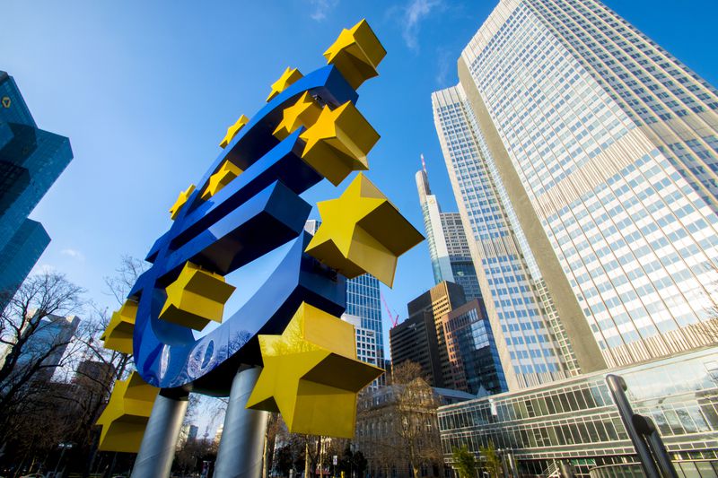 Euro sign sculpture.The European Central Bank is the central bank for the euro and administers monetary policy of the eurozone. The headquarter is in Frankfurt, Germany,14 March 2018