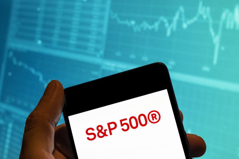 Depiction of the S&P 500 logo on a smart phone.