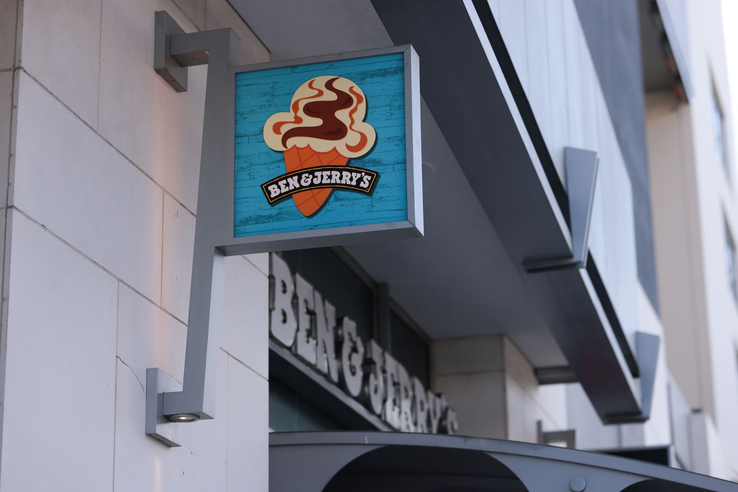 Exterior shot of a Ben & Jerry’s store in Miami