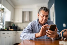 Man trading on the best penny stock trading app