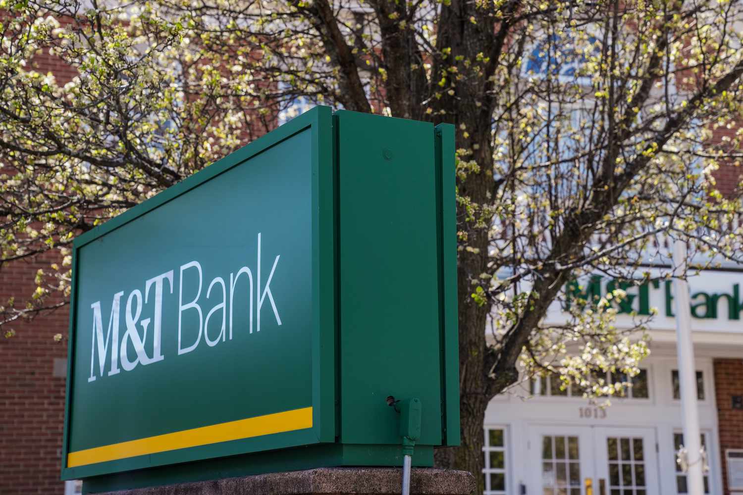 M&T Bank branch