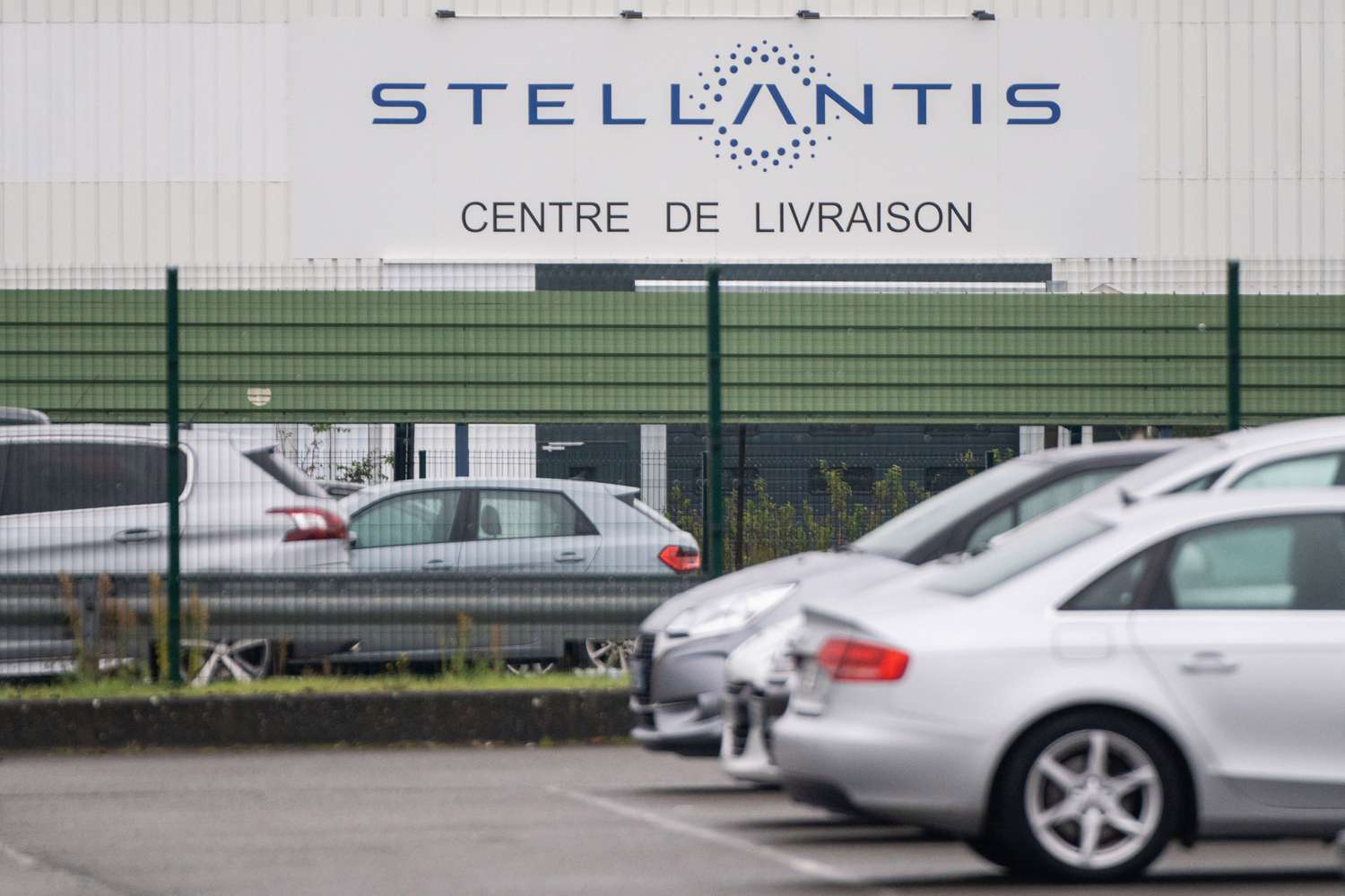Stellantis logo