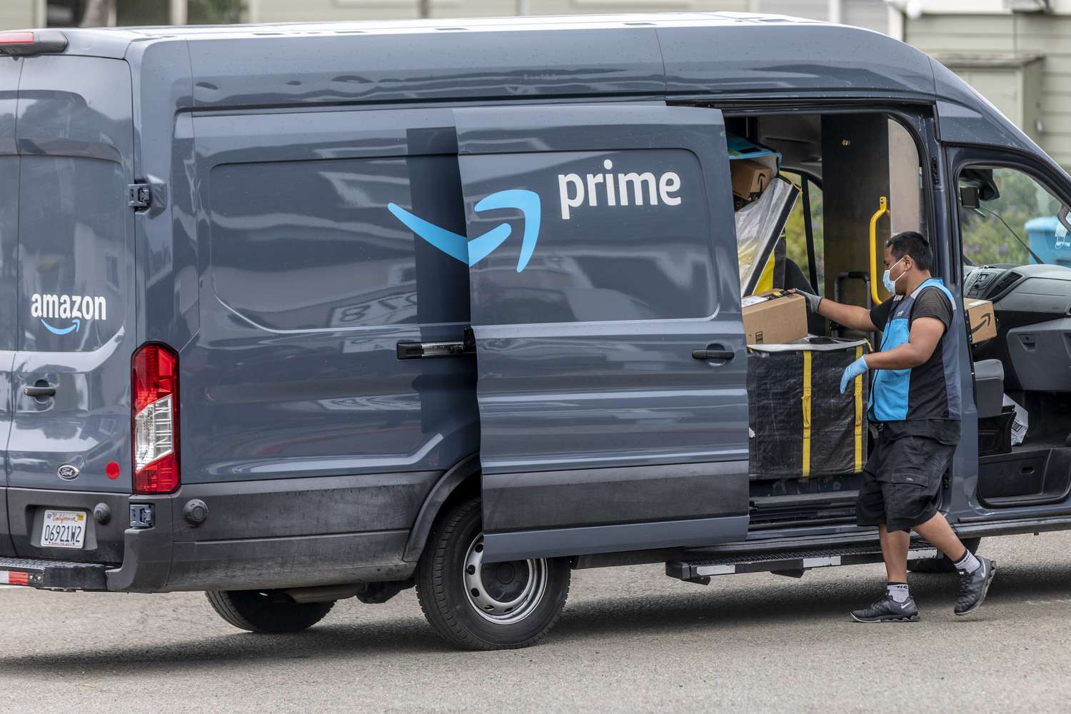 Amazon Prime delivery driver