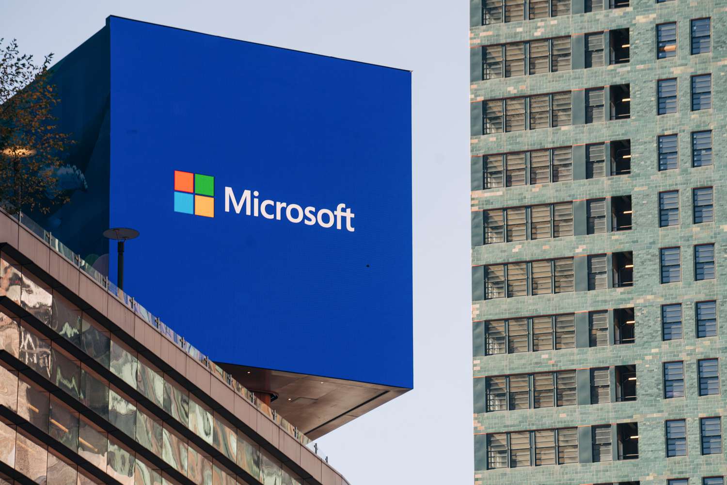 Microsoft sign