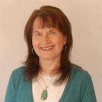Elizabeth Blessing Investopedia Writer and Editor