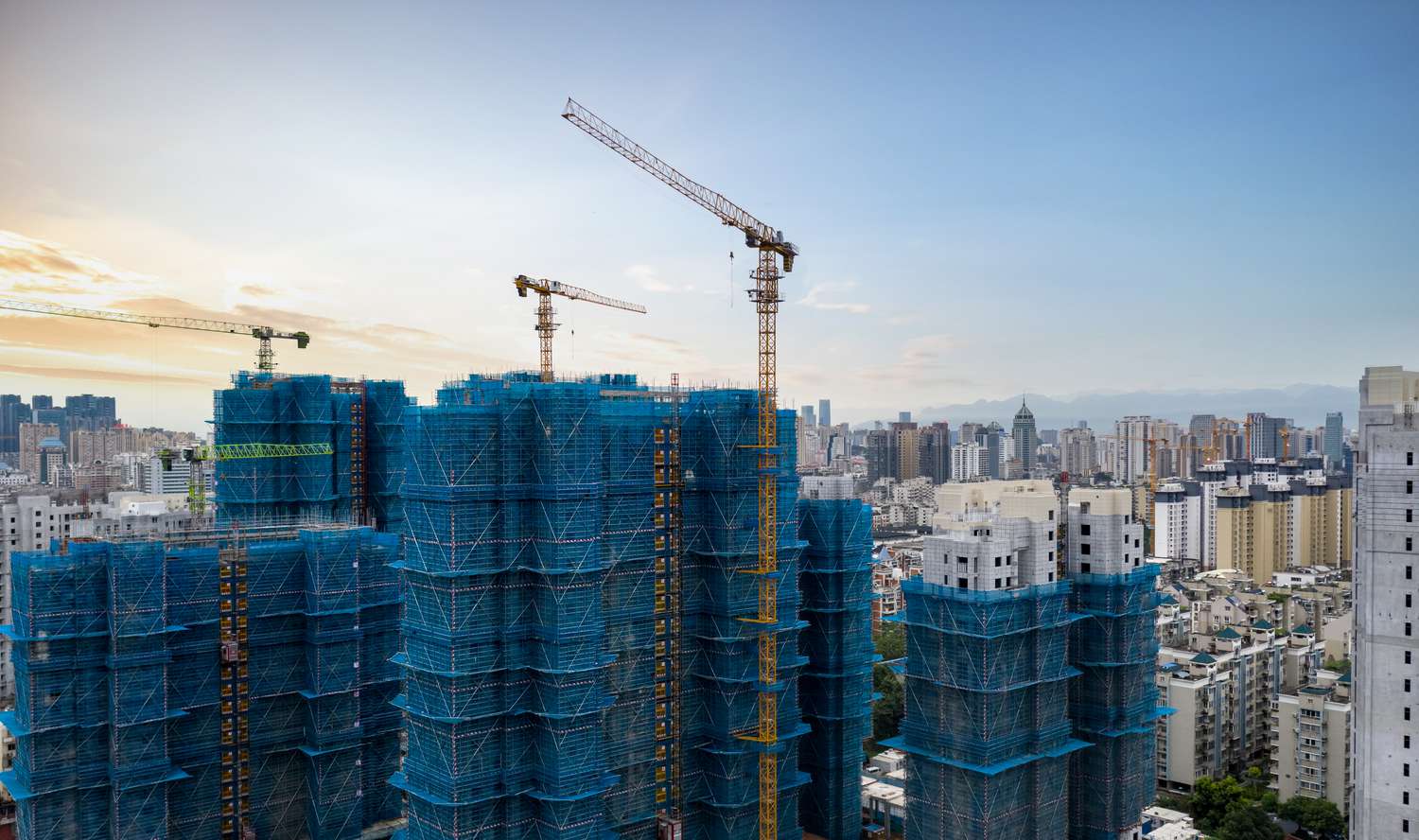 A crane was used to build a house in Fuzhou, Fujian, China.