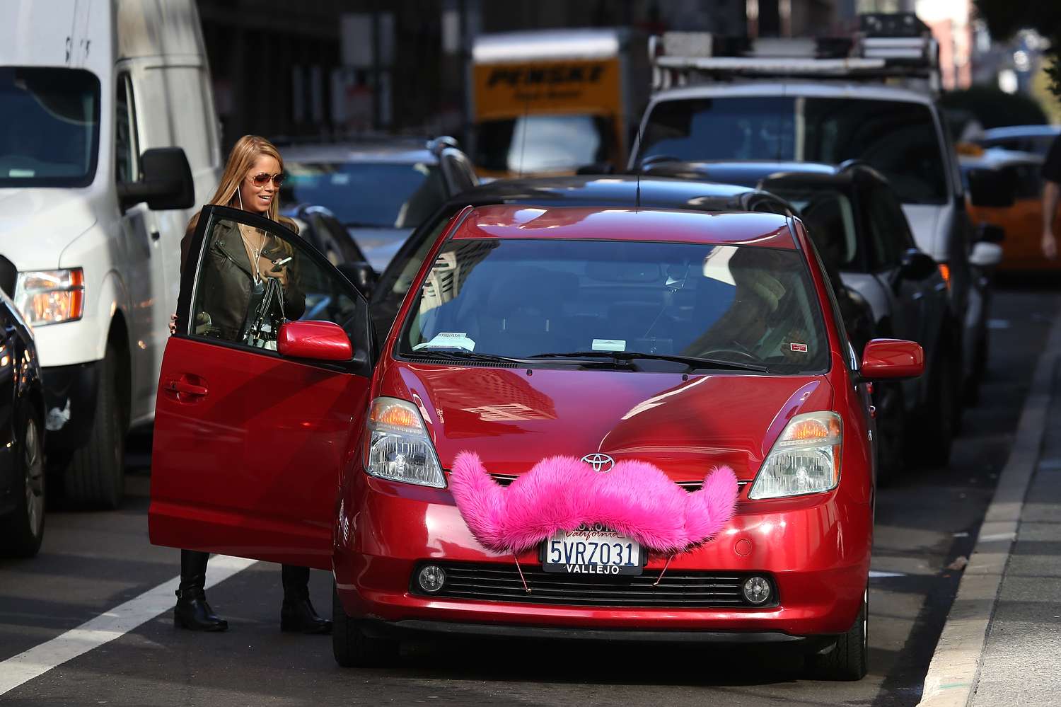 One Third Of San Francisco Cabbies Switch To Ridesharing Services