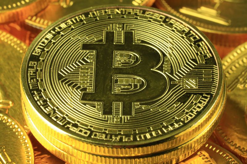 Cryptocurrency Worldwide Payment Coins