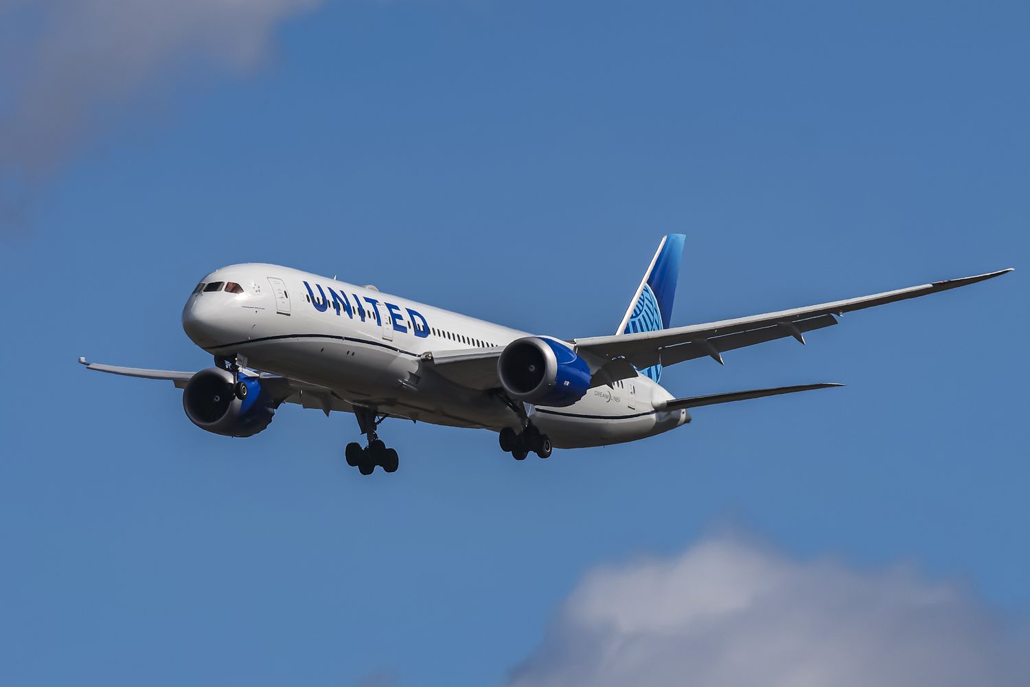 United Airlines Boeing 787-9 Dreamliner aircraft.