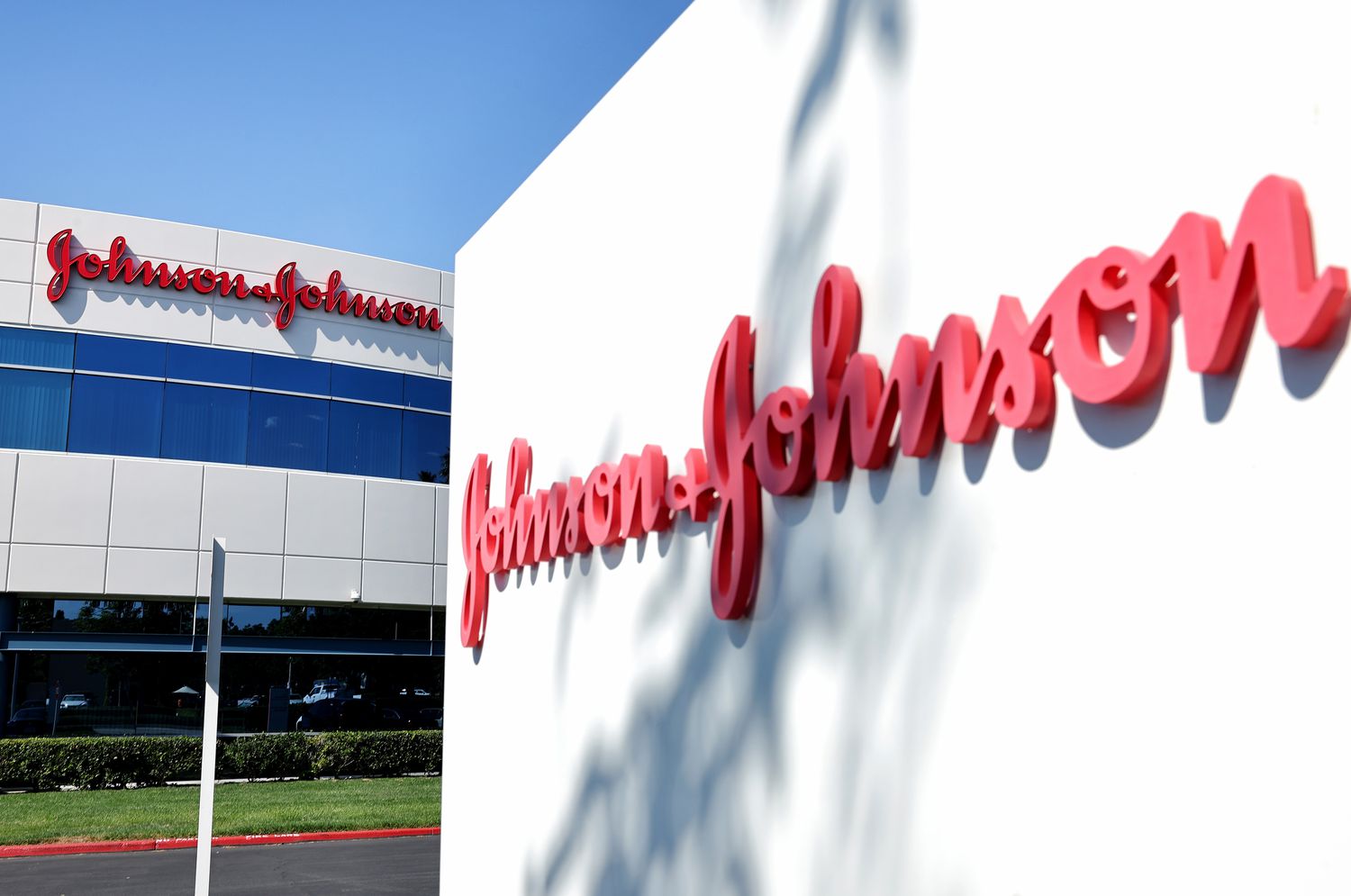 Johnson & Johnson logo at company office in California. 