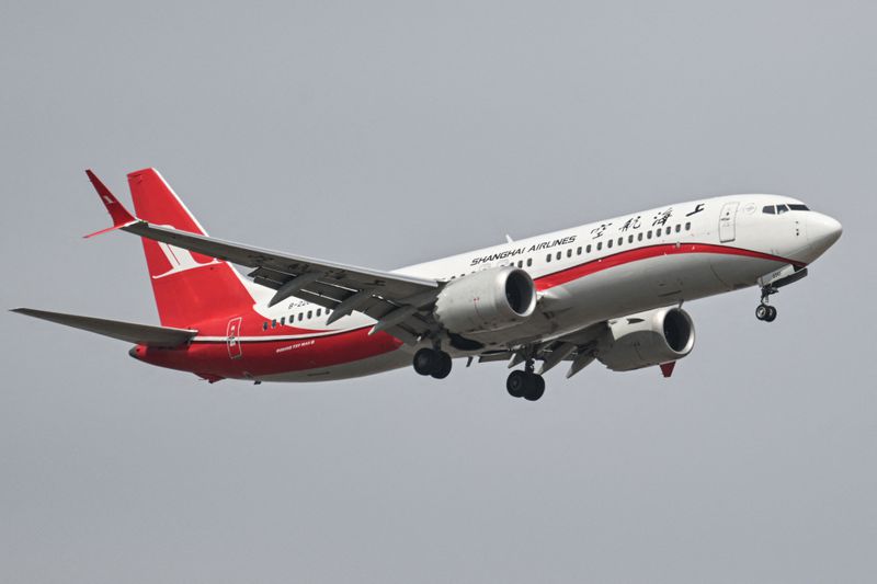 Shanghai Airlines Boeing 737-8 MAX.