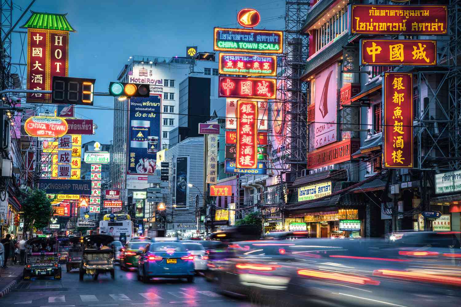 Bangkok Chinatown Traffic at night