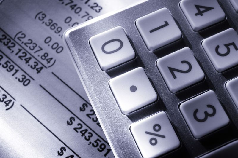 A Calculator Over a Statement