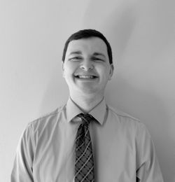 Aaron McDade Headshot