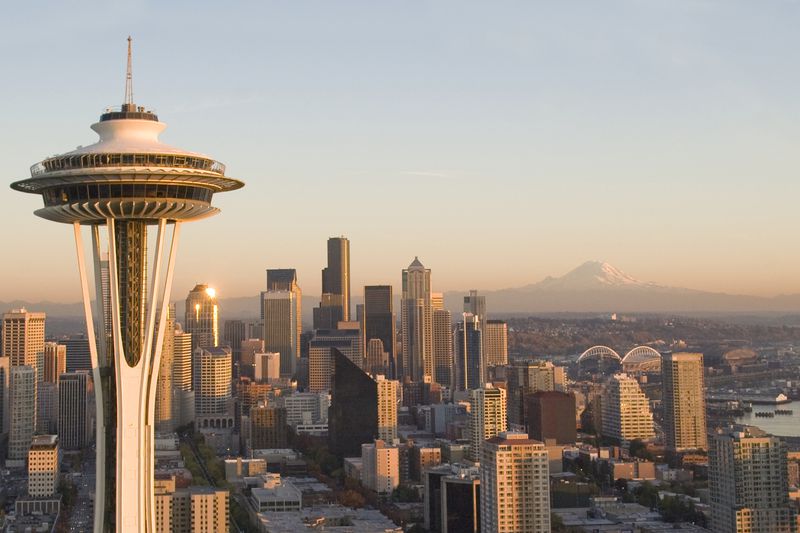 Seattle skyline and space needle