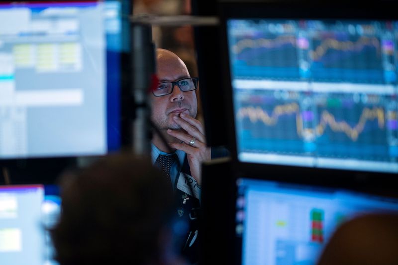 Traders at the New York Stock Exchange