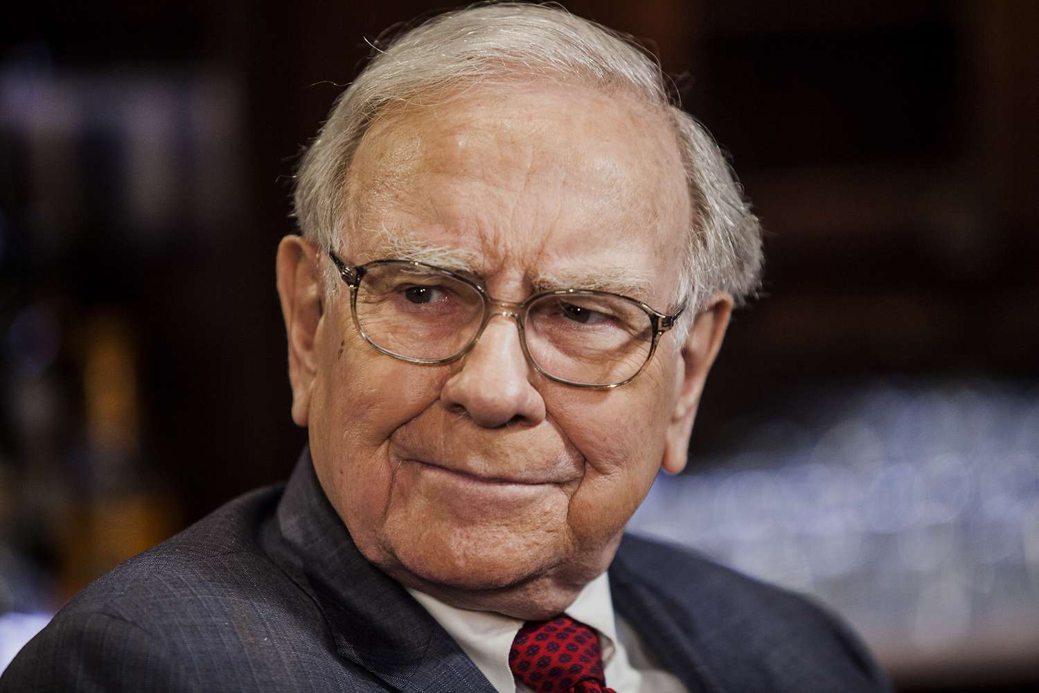 Head shot of Warren Buffett