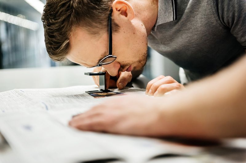 Quality Control by an Engineer in a Printery