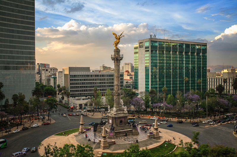 El angel de Independencia, a landmark located in Mexico City