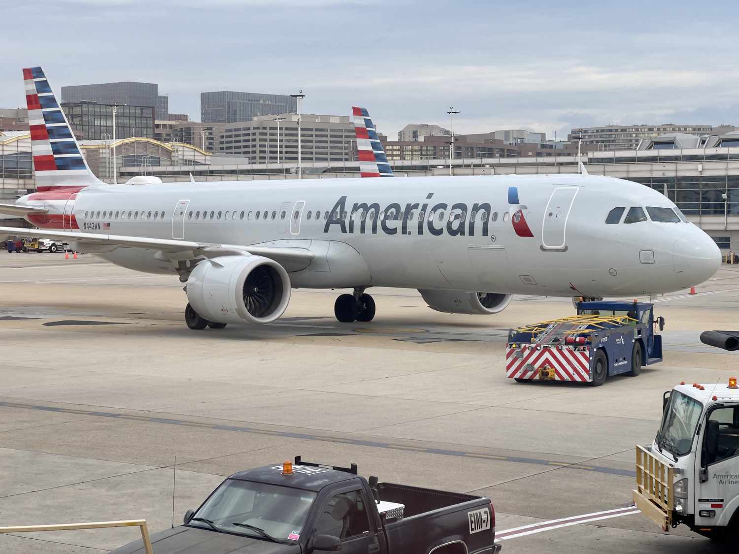 American Airlines plane