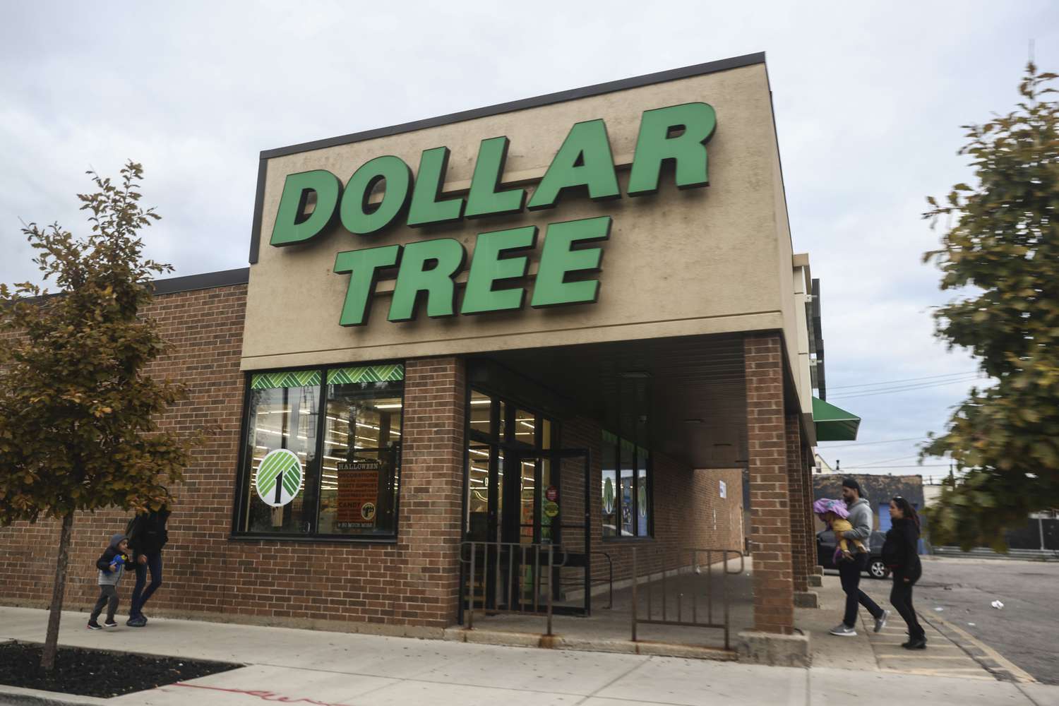 Dollar Tree store in Chicago