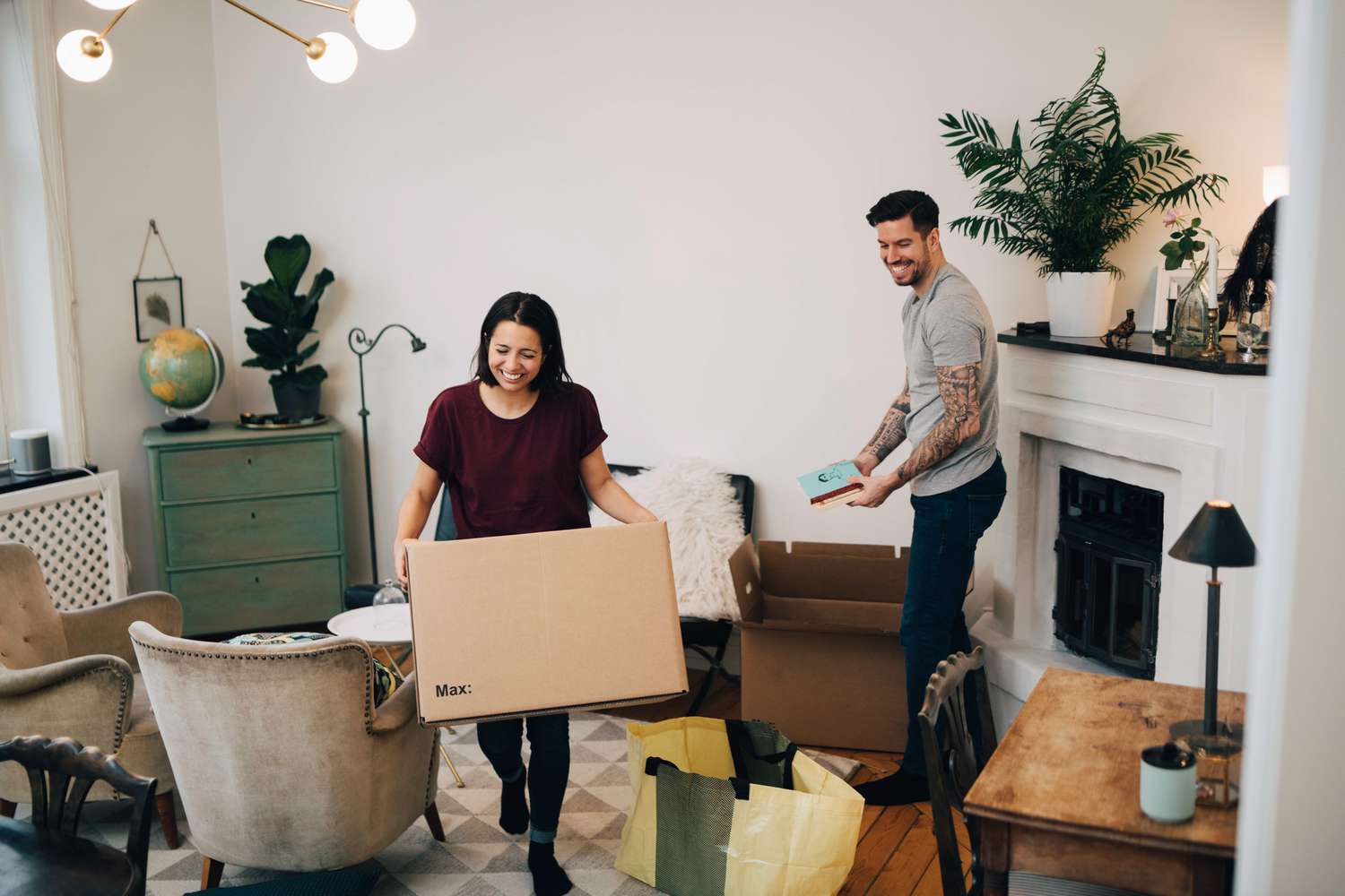 Couple moving into an apartment.