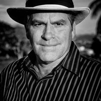 Head shot of Michael Evans