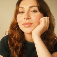 Olivia Peluso headshot