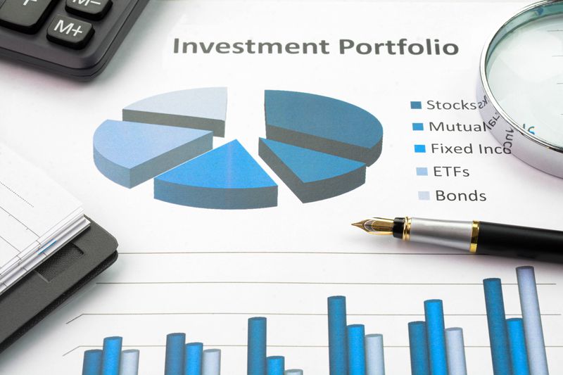 Investment portfolio document with pie chart and graphs