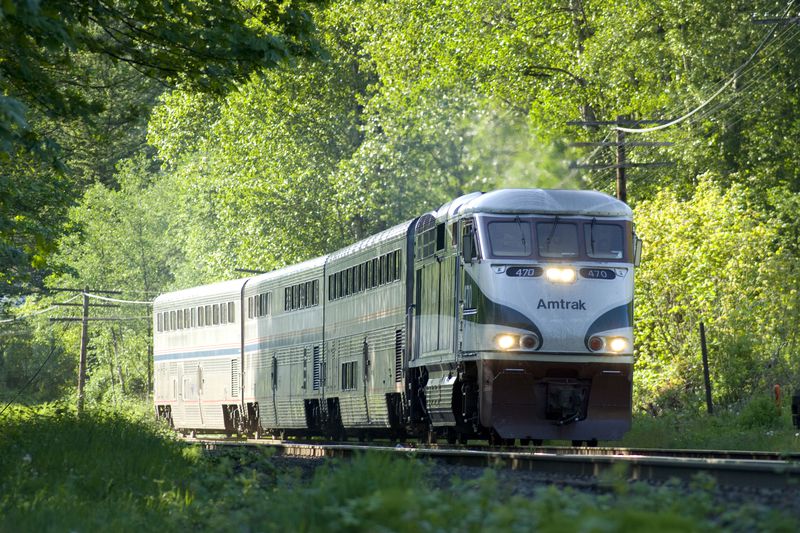 Amtrak Cascades Train