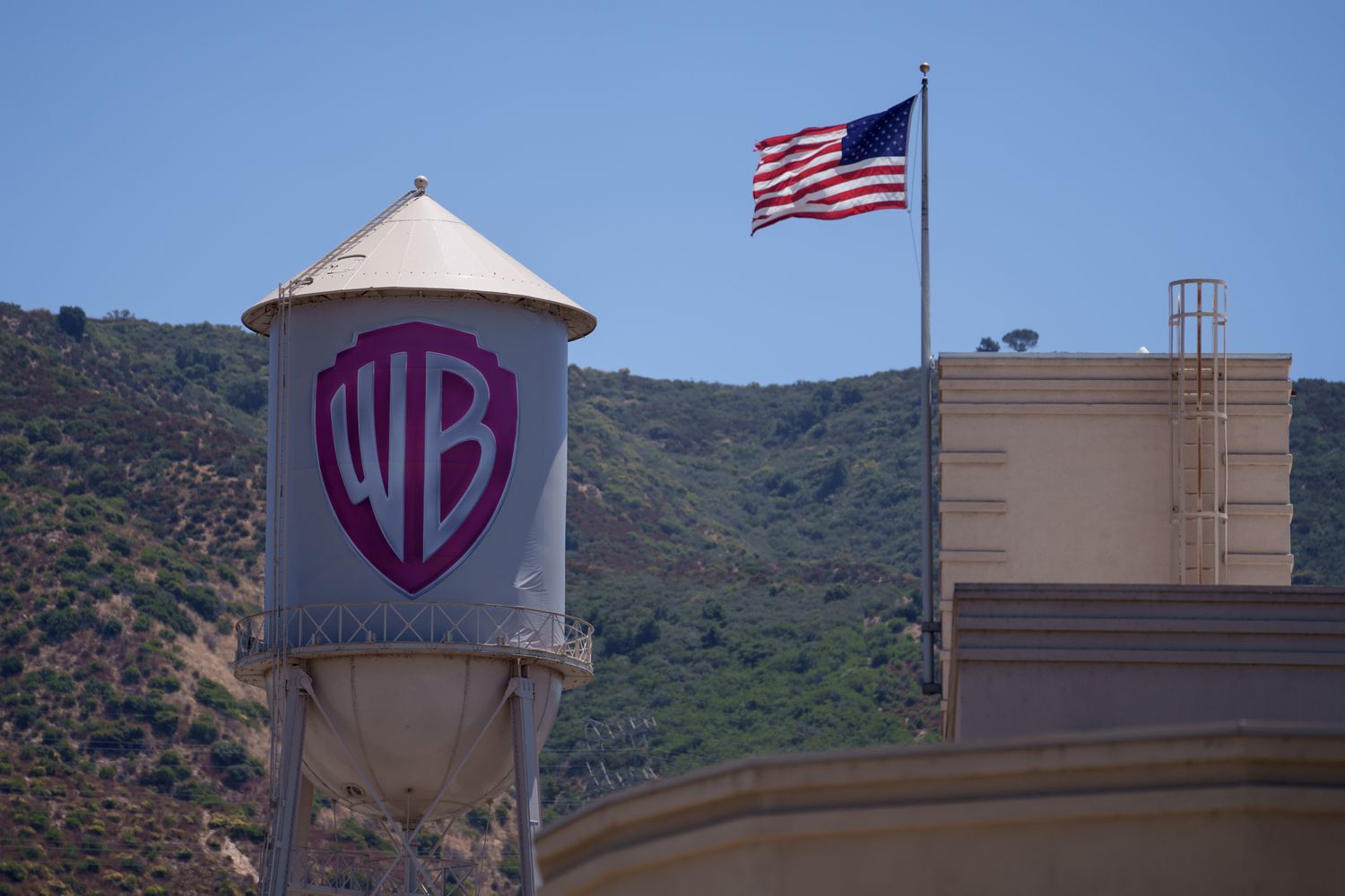 Warner Bros. Studio.