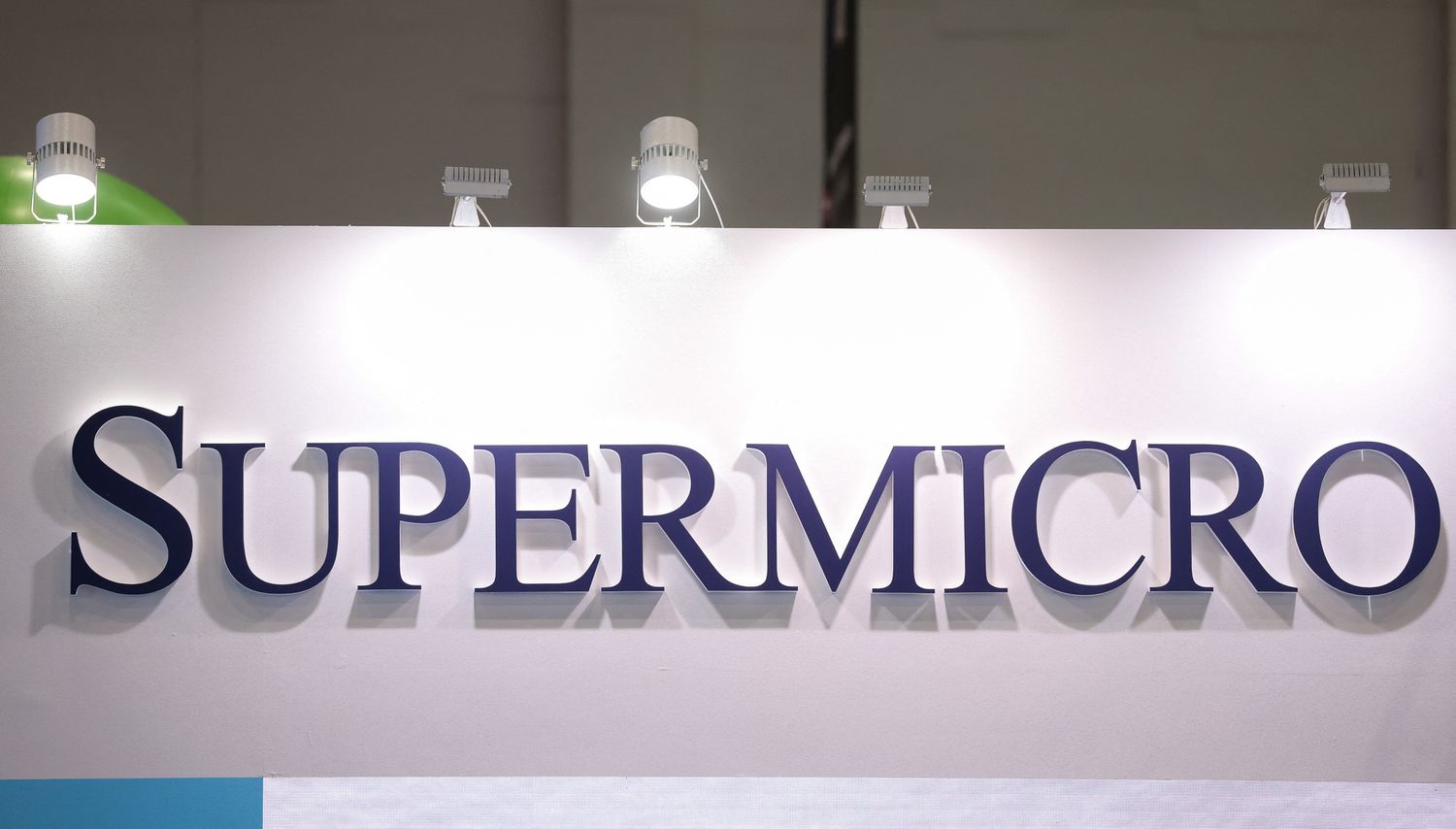 Supermicro logo