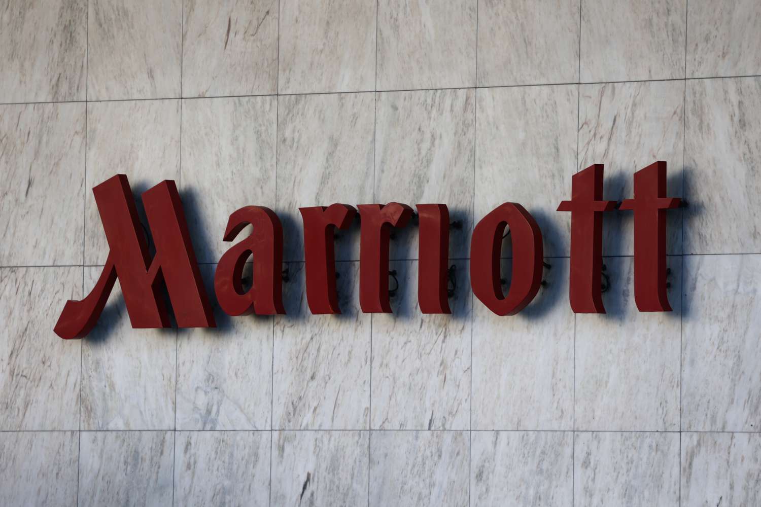 Marriott sign