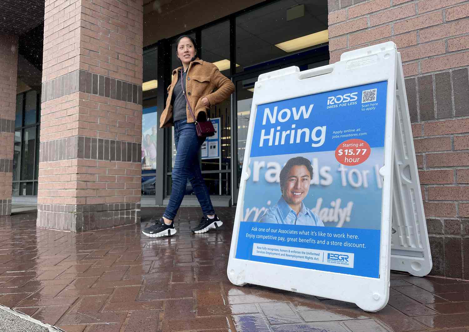 "Now Hiring" Sign