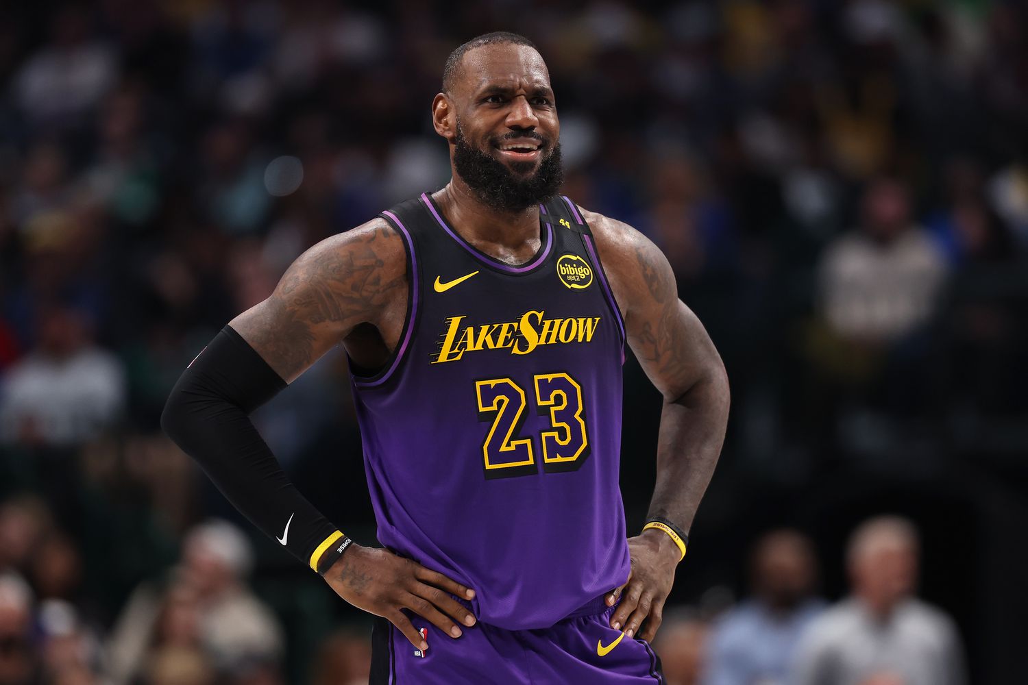 LeBron James #23 of the Los Angeles Lakers looks on during the first quarter against the Dallas Mavericks at American Airlines Center on January 07, 2025 in Dallas, Texas. 