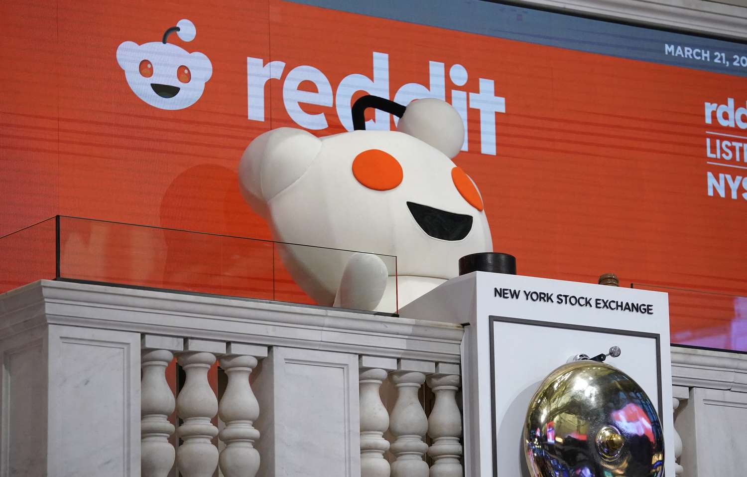 Reddit's mascot and logo at the New York Stock exchange in March 2024. 