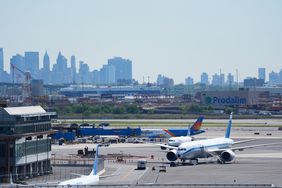 Airplanes at Newark Liberty International Airport