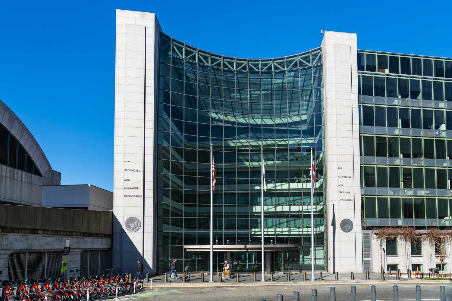 Street View of the SEC Building in Washington DC.