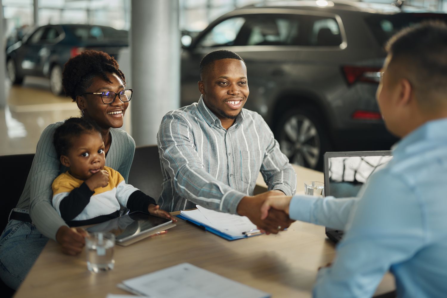 A family buying a car