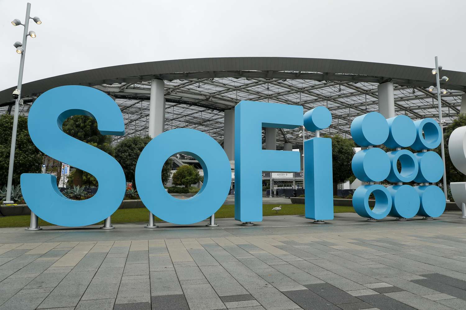  SoFi Logo