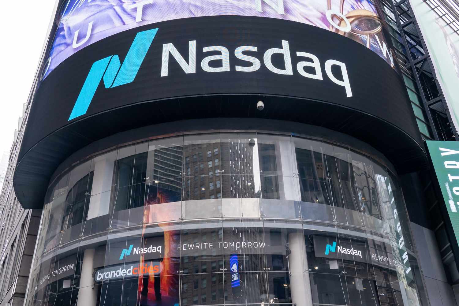 Street view of the Nasdaq