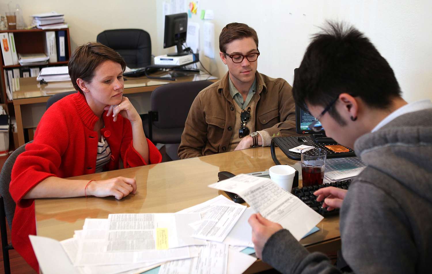 Tax Preparers Help Last-Minute Filers As Tax Deadline Looms