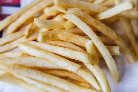 A pile of French fries. 
