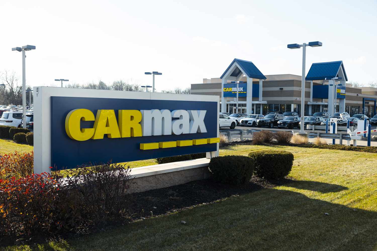 CarMax dealership in Albany, New York